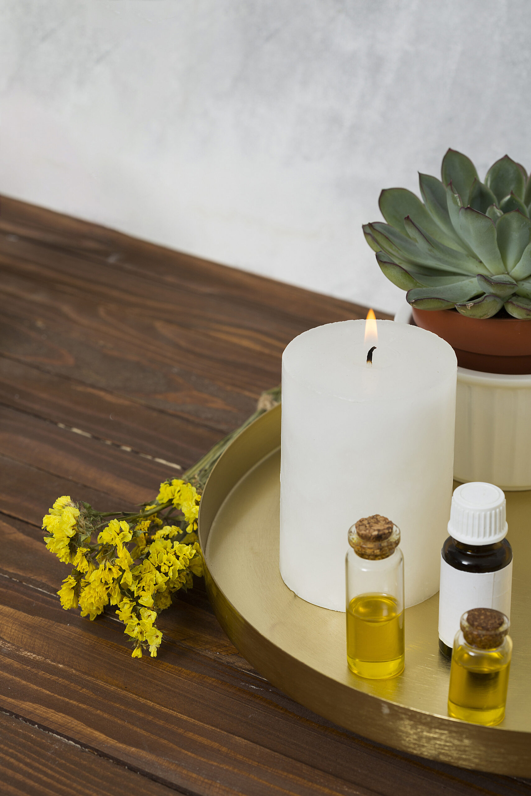 Eco-friendly aromatherapy candles in Hyderabad